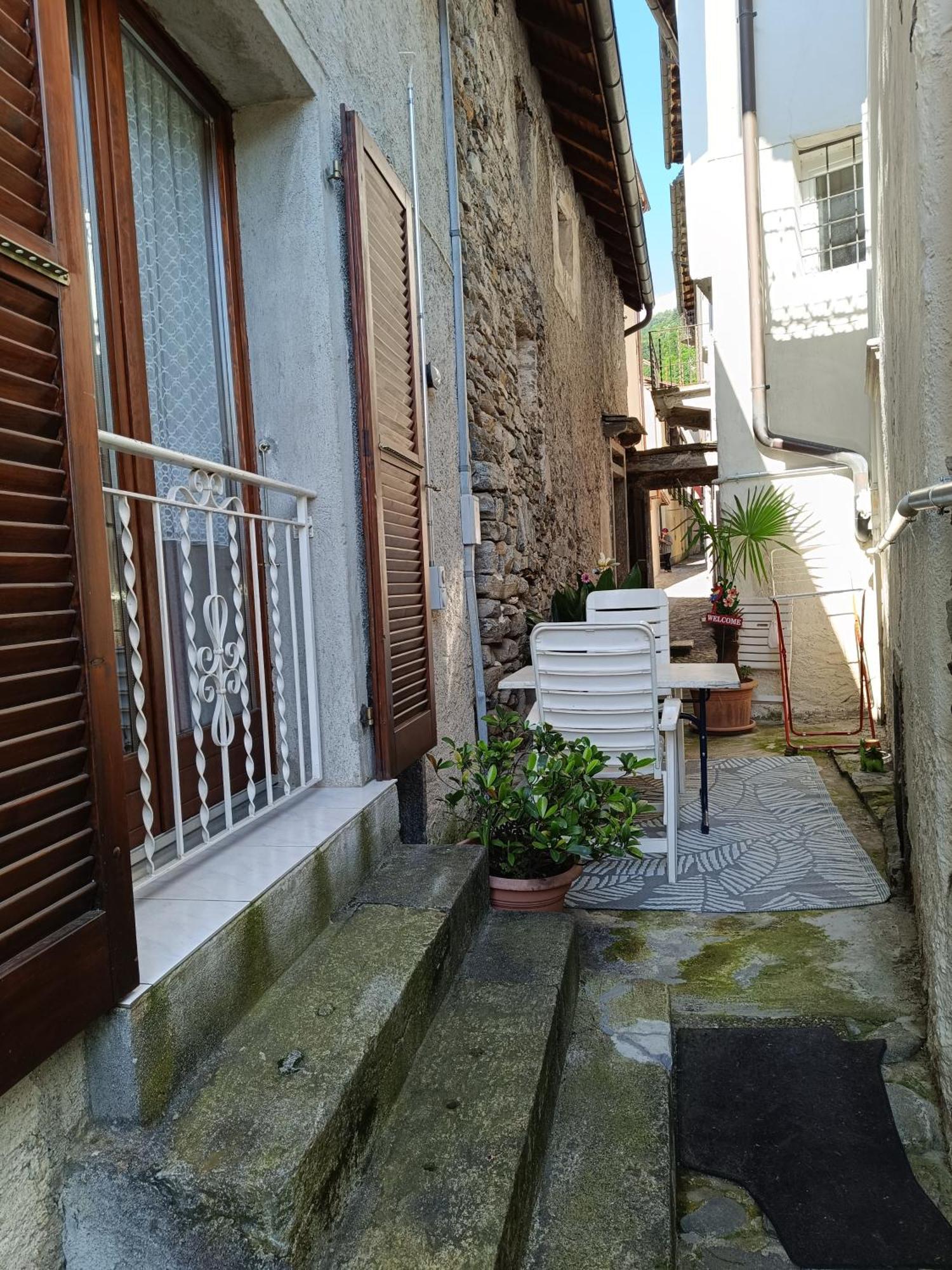 Casa Chiara Apartment อินตรันญา ภายนอก รูปภาพ